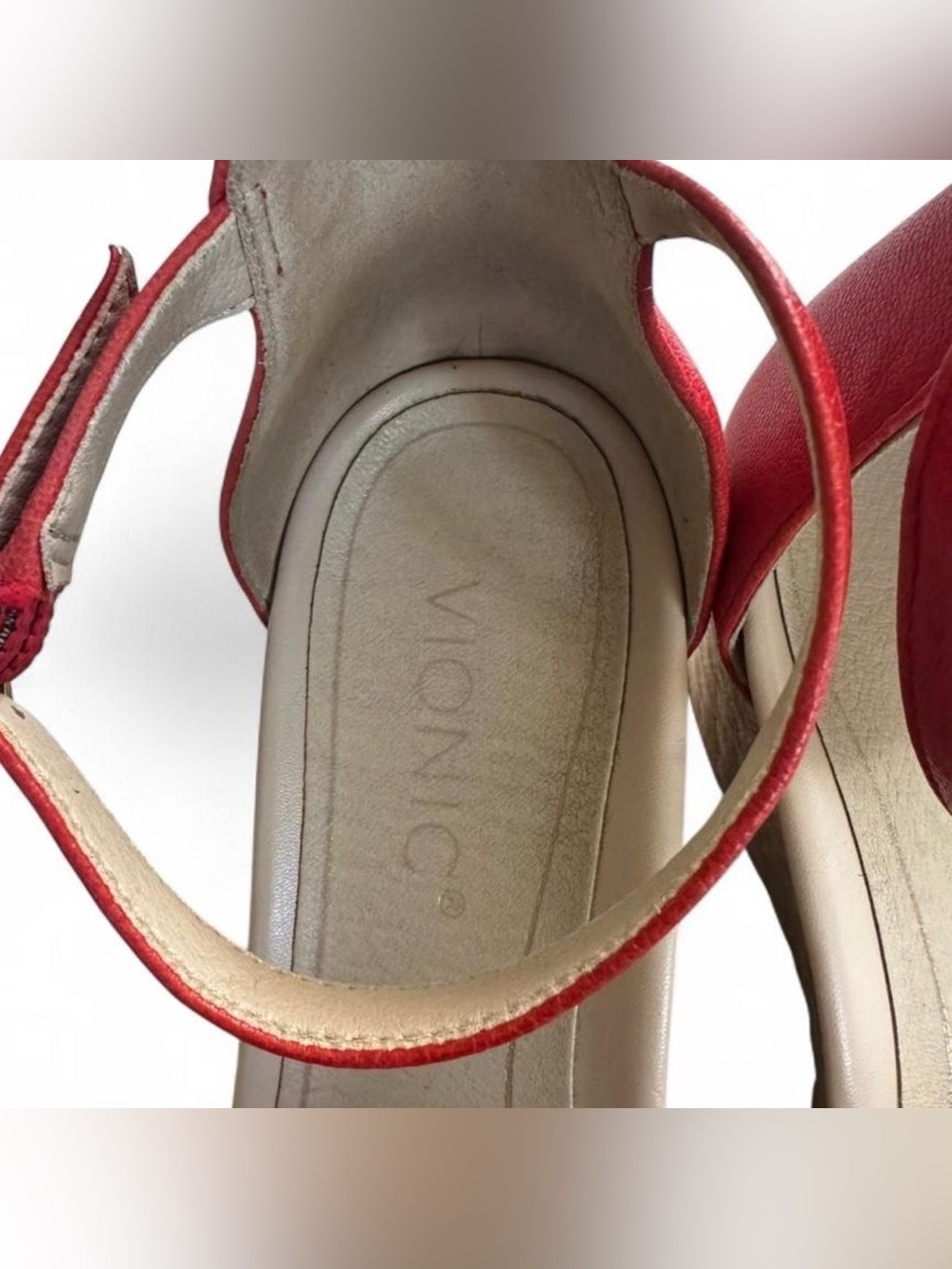 Vionic Aruba Anna Red Leather Espadrille Closed Toe Wedges Scallop Women's Sz 8 - Picture 3 of 8